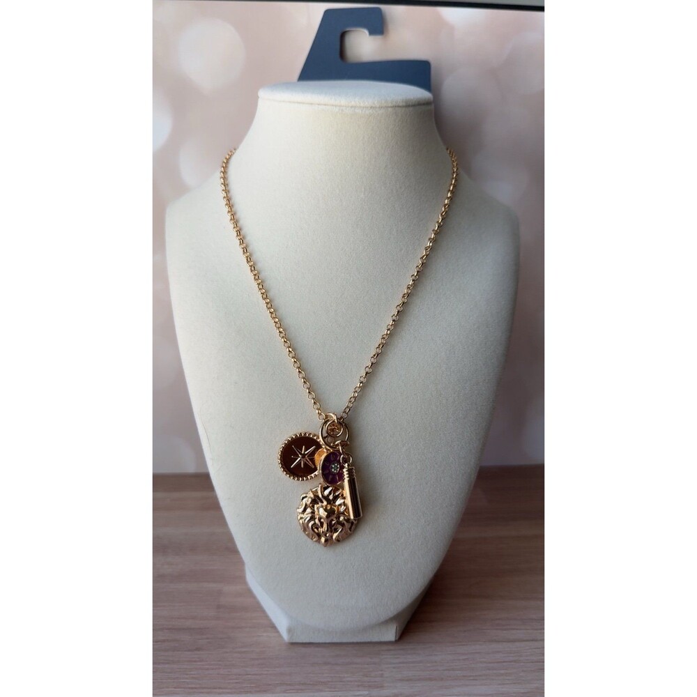 Celestial Lion Pendent Necklace | universal thread